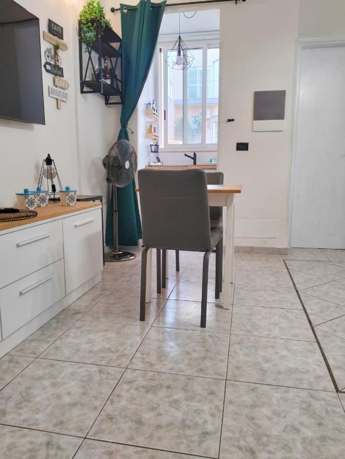 מונופולי Petracca Guest House מראה חיצוני תמונה